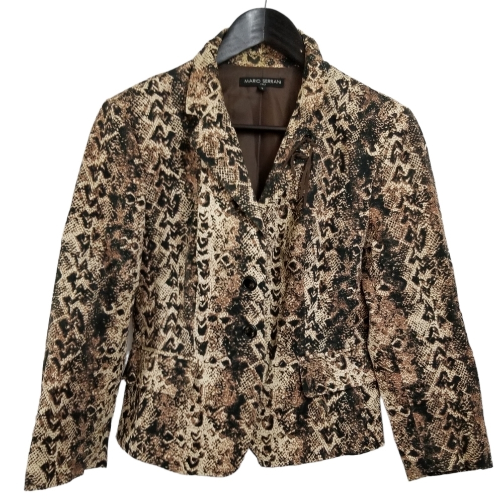 MARIO Serrani Italy  animal print cotton/spandex size 8 lined blazer jacket
